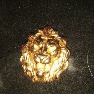Lion money clip
